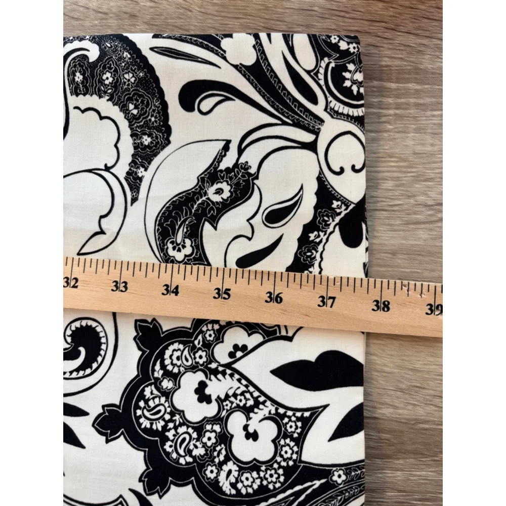 Etro Women's Euro 42 US 6 Black White Paisley Sheath Knee Length Dress Career - Picture 9 of 11